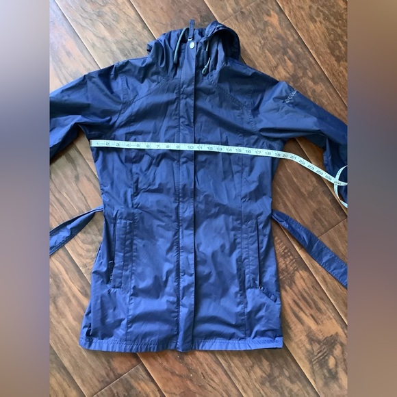 Waterproof Columbia jacked ☔️☔️ - Picture 11 of 11